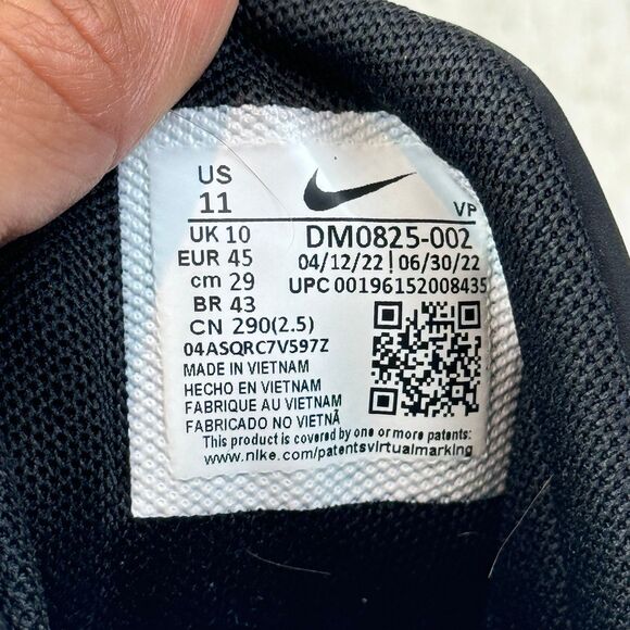 Nike Giannis Immortality 2 Black Holographic Swoosh size 11 - Picture 8 of 8